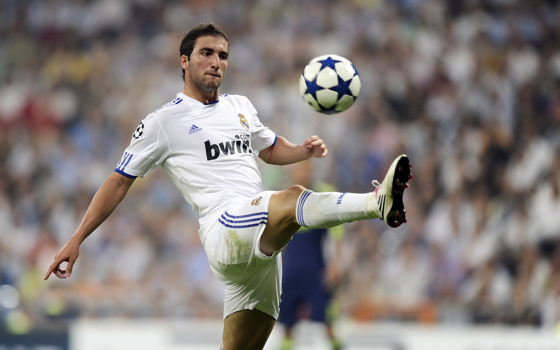 JiuyouAPP下载-替补球员发挥出色，保持阵容活力，替补球员发挥出色,保持阵容活力的方法  第2张